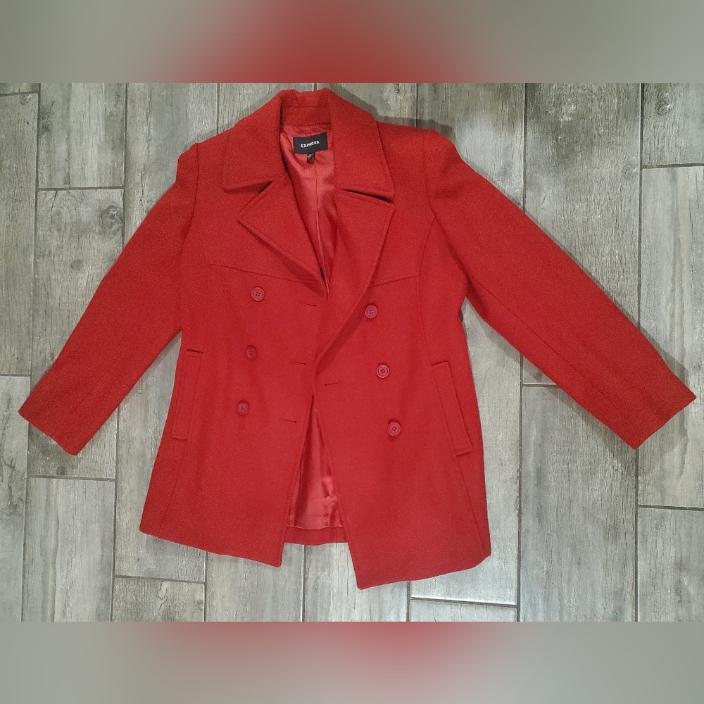Express Red Coat ❤❤❤
